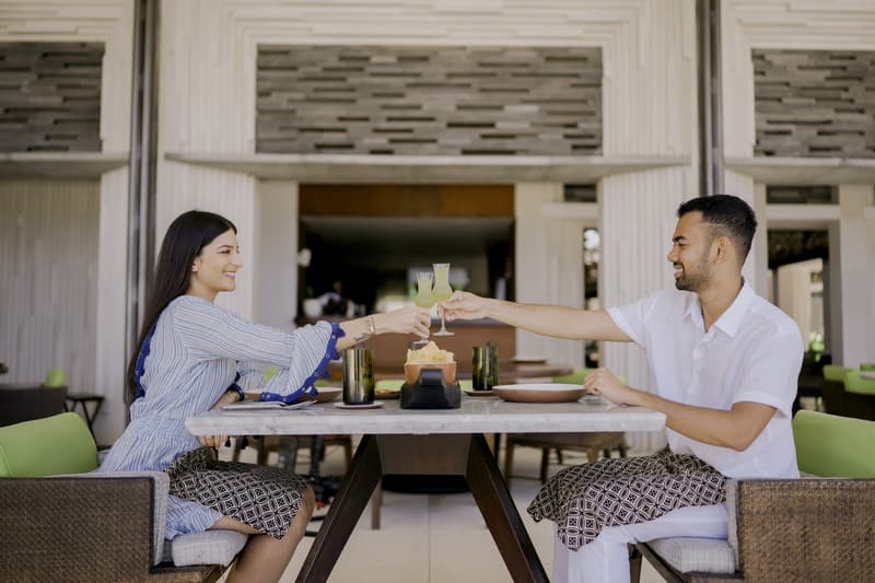 Dining experience at Fairfield by Marriott